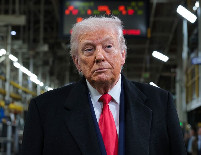 Підтримка Трампа у США впала до рекордно низького рівня – опитування