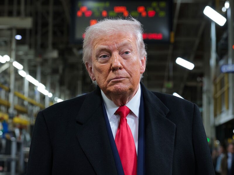 Підтримка Трампа у США впала до рекордно низького рівня – опитування