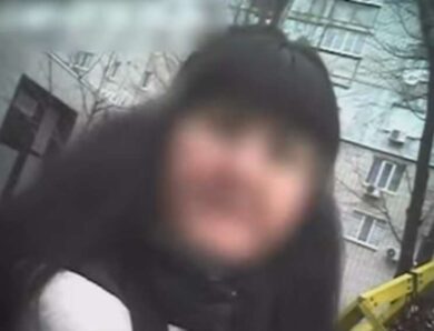 Поранення нічого не означають на хабарі у 21 500 доларів затримали посадовицю, яка вимагала гроші у пораненого бійця