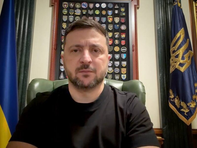 Президент анонсував зміну міністра оборони