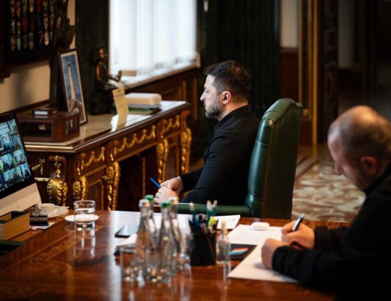 Президент: Для Києва задіяні резерви усієї України