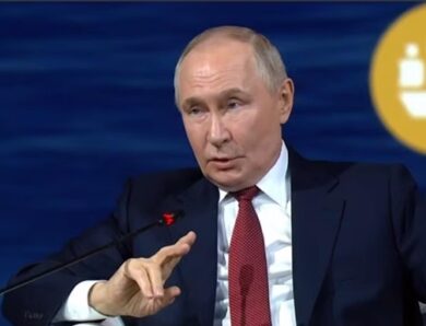 Путін відреагував на запрошення Росії до Ради миру