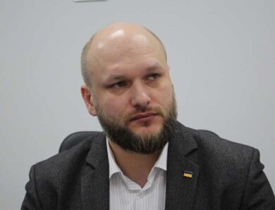 Реформа для своїх Цивінський зачищає БЕБ, зберігаючи схеми абонплати для бізнесу