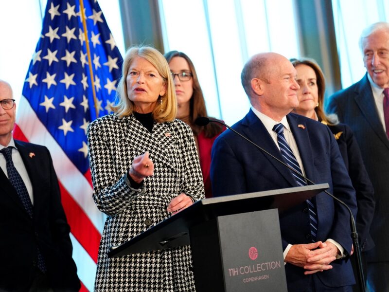 Республіканці розкритикували Трампа за тарифи проти Європи