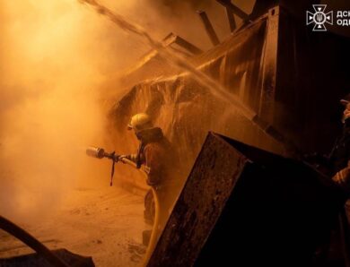 РФ атакувала порти Одещини, є пошкодження