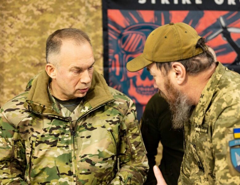 РФ стягує резерви до Покровська – Сирський