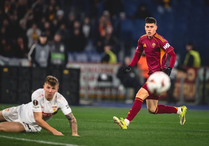 Рома без Довбика не залишила шансів Штутгарту