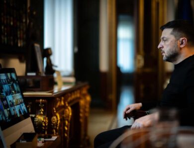 Росія переорієнтувала напрямки ударів – Зеленський