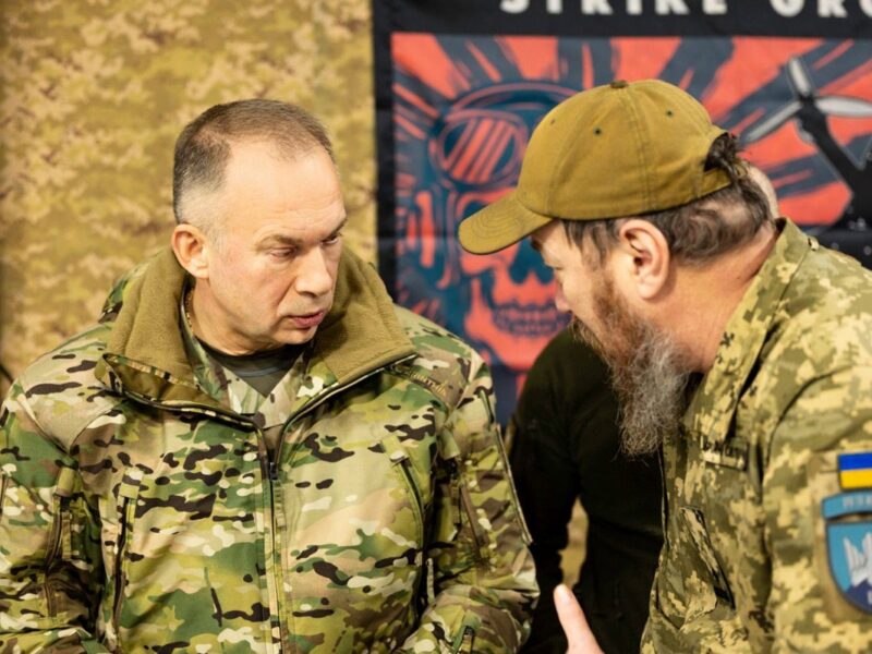 Росія стягує резерви до Покровська – Сирський