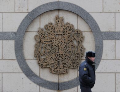 Росія вислала британського дипломата, звинувативши у шпигунстві