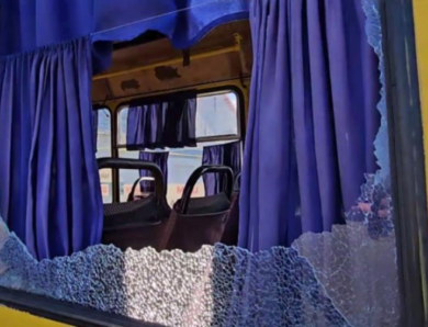 Росіяни атакували маршрутку в Херсоні: є жертва