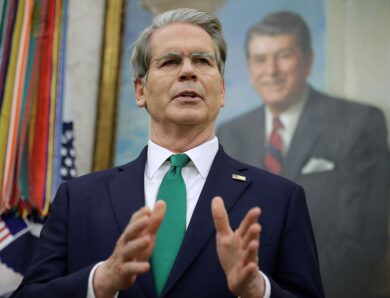 США можуть частково зняти санкції з Венесуели – ЗМІ