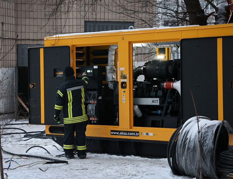 Стало відомо, скільки коштів зібрали поляки на генератори для Києва