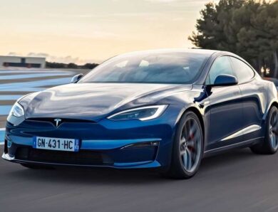 Tesla за пів ціни вінницька прокурорка Войцишена задекларувала електрокар у мільйон гривень