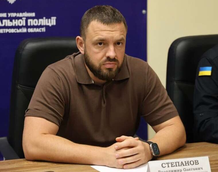 Тіньова вертикаль Степанова як донецький клан монополізував сервісні центри МВС Дніпропетровщини