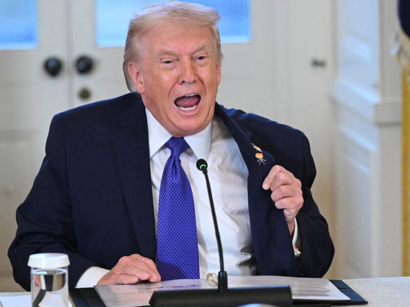 Трамп: Ми збираємося щось зробити із Гренландією