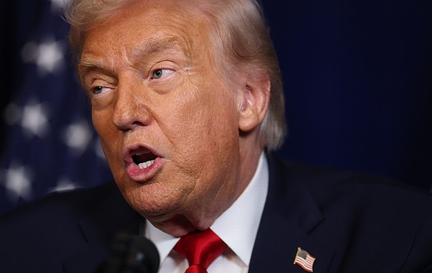 Трамп не виключає удару по Ірану для підтримки протестувальників – ЗМІ