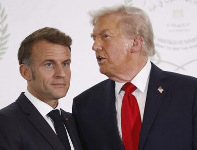 Трамп показав переписку з Макроном щодо Гренландії