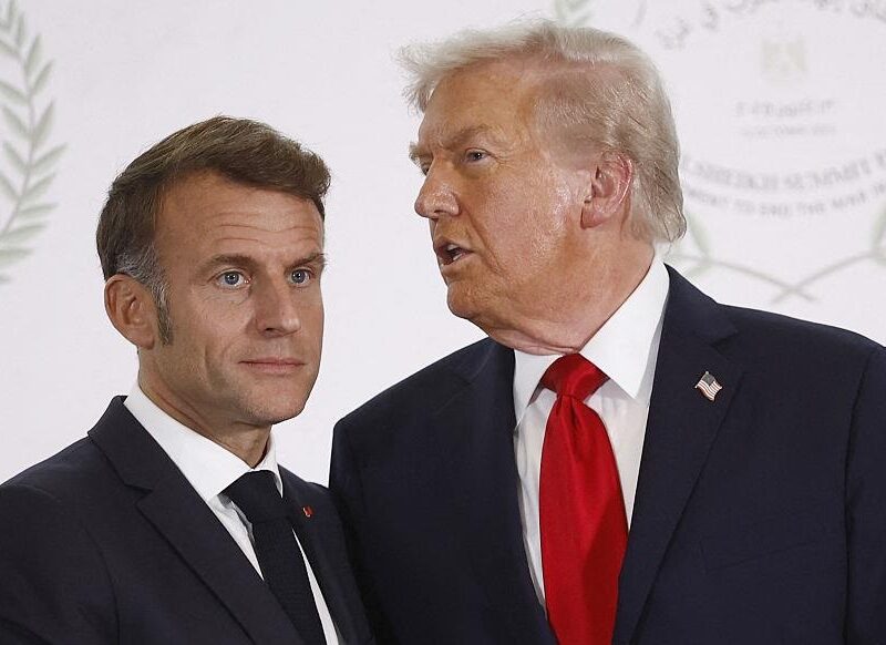 Трамп показав переписку з Макроном щодо Гренландії