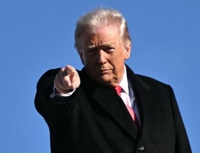 Трамп скасував мита і анонсував угоду щодо Гренландії