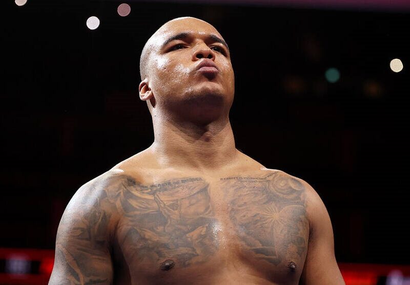 Тренер дав оцінку можливому бою Вордлі та Усика