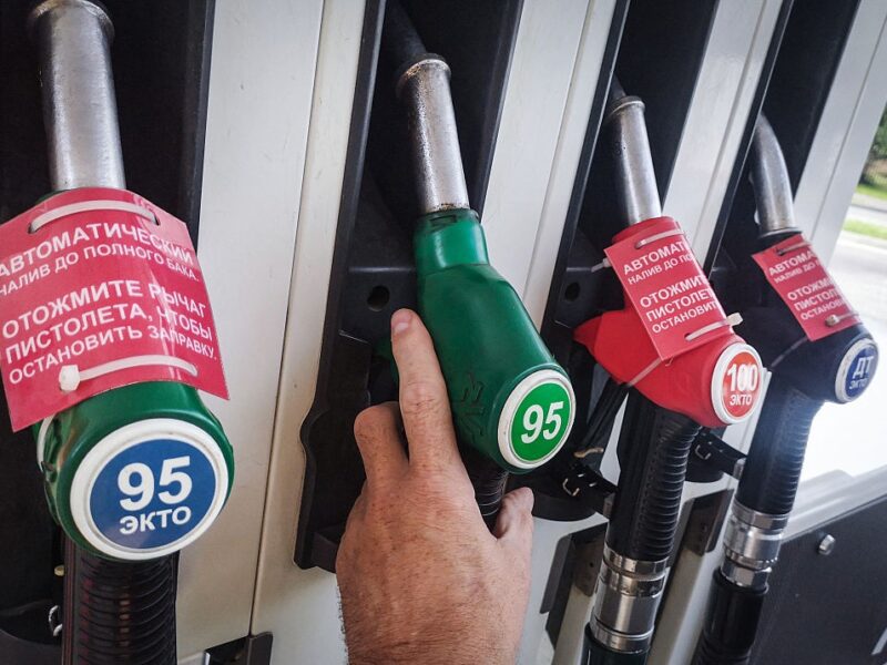 Ціни на бензин в Росії перевищили американські – розвідка