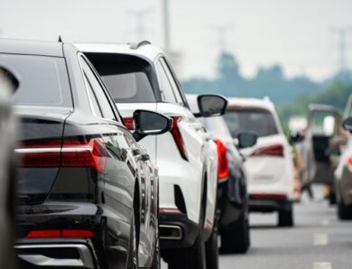 У Китаї продажі нових авто зросли до рекордного рівня