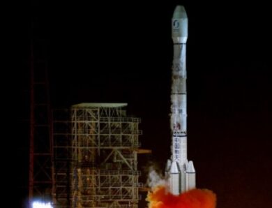 У Китаї втрачено супутник і ракету під час космічних запусків