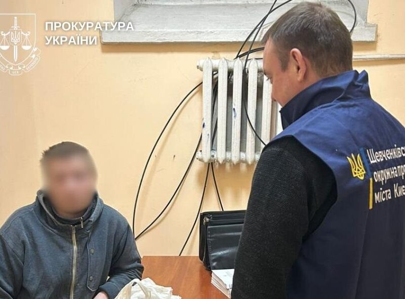 У Києві чоловік до смерті побив військового заради кросівок