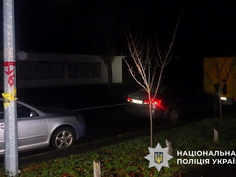 У Києві водій таксі зламав щелепу пасажирці