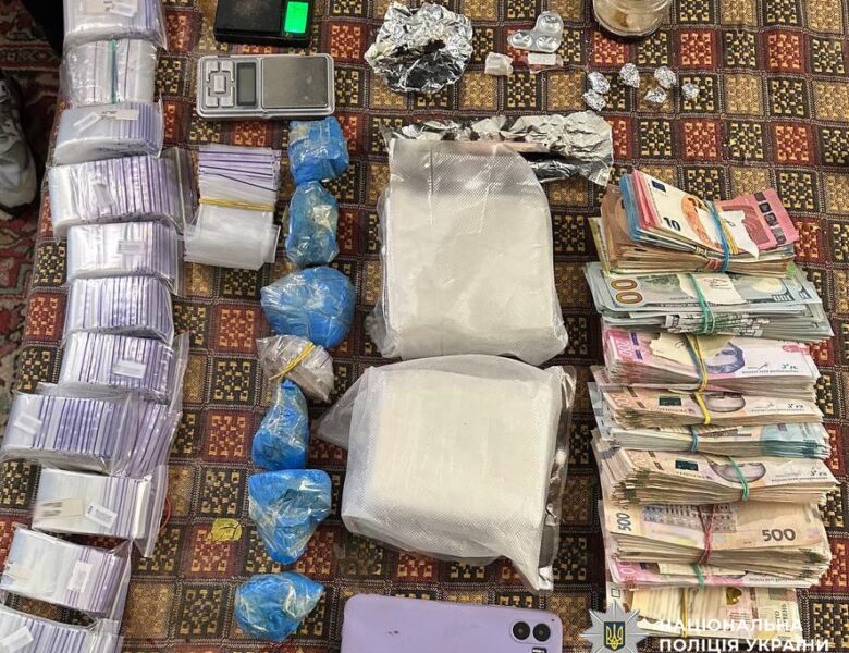 У Львові затримали наркоугруповання з місячним прибутком понад 4 млн