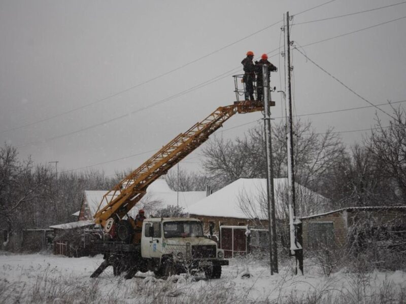 У ЦПД спростували фейк про “повне відключення світла” на заході України