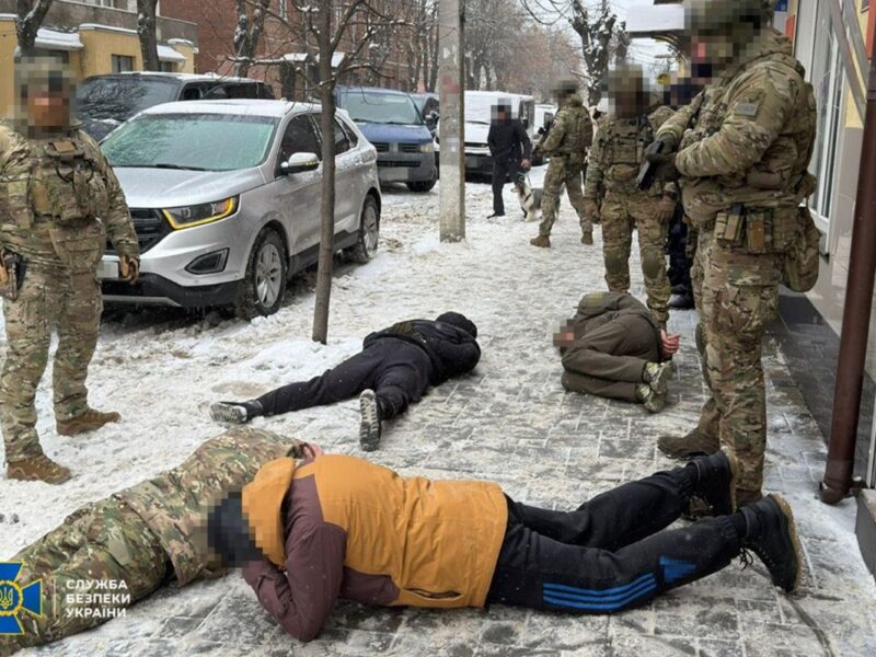 У Вінниці фейковий &ldquo;добробат&rdquo; продавав ухилянтам &ldquo;захист&rdquo; від ТЦК