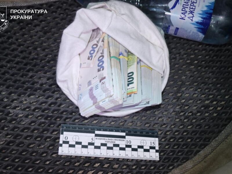 У Вінниці шахраї видурили у пенсіонерки майже 2 млн гривень