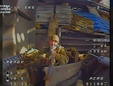 Ворожа піхота горить на штурмах від ударів воїнів СБУ