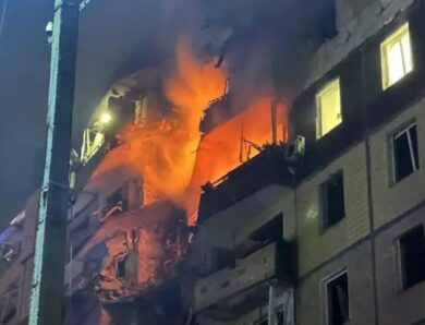 Удар по багатоповерхівці в Кривому Розі: у квартирах не було людей
