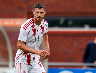 Українець не зіграє в ключовому матчі Олімпіакоса в ЛЧ