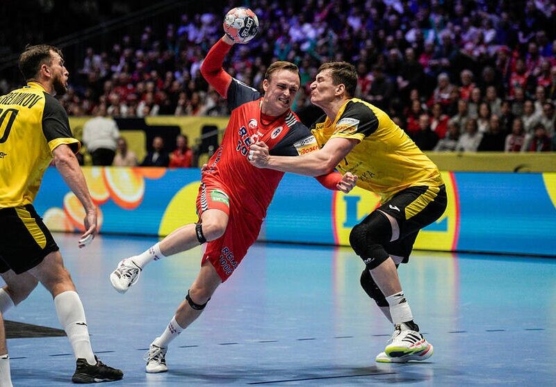 Українські гандболісти рекордно поступилися норвежцям на Євро-2026