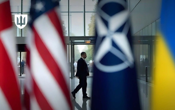 Українці більше довіряють Європі, ніж США – опитування