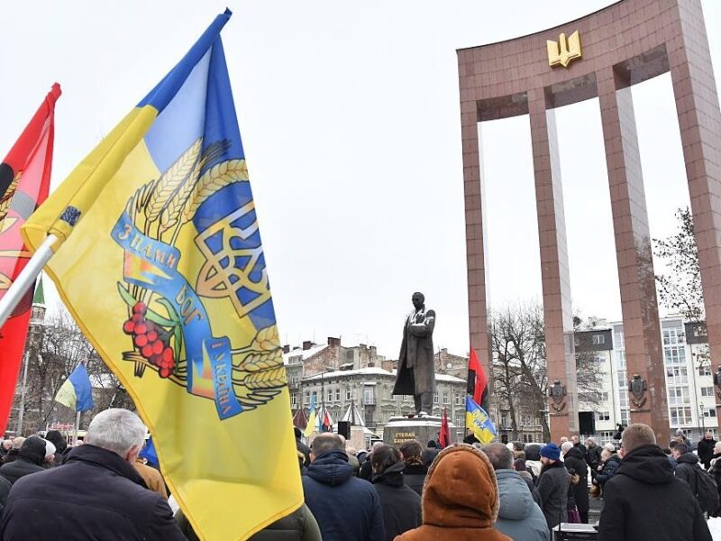 Українці відповіли, коли слід проводити вибори