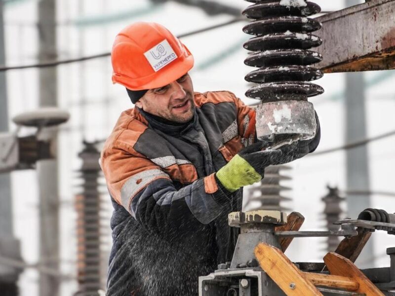 Укренерго оцінило стан енергосистеми після аварії