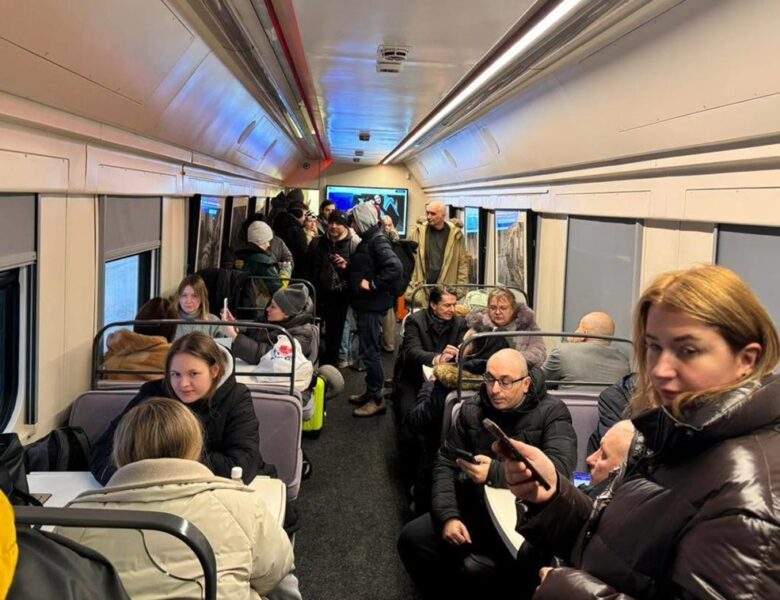 Укрзалізниця відкрила перший “пункт незламності” за кордоном