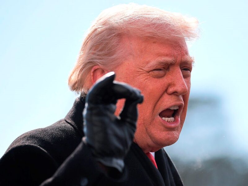 Ультиматум Трампа. Армада США біля Ірану