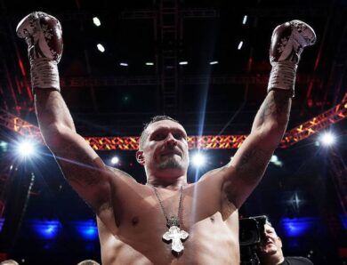 Усик став лідером рейтингу P4P від ESPN