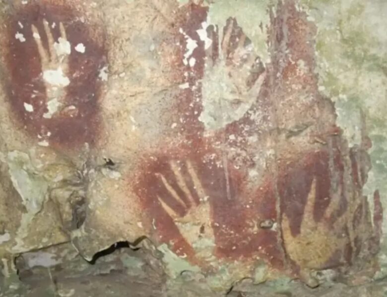 В Індонезії знайшли найдавніший у світі відбиток людської долоні