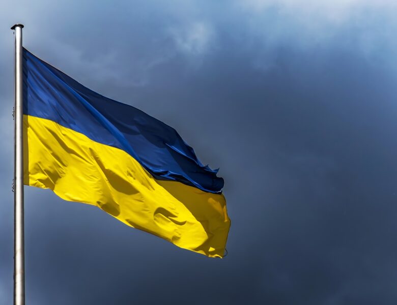 В Ірані зупинило роботу посольство України