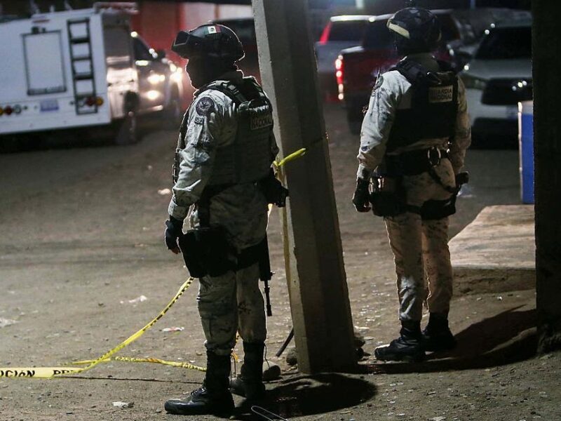 В Мексиці невідомі на футбольному стадіоні розстріляли 11 людей