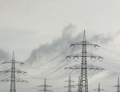 В Німеччині невідомі спробували підпалити електропідстанцію