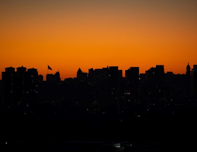 В Україні продовжили дію графіків відключень