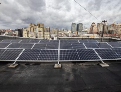 В Україні спростилися правила встановлення сонячних електростанцій на дахах